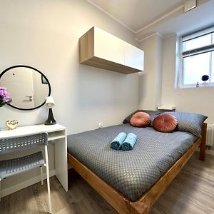 Budget Kamer met een King Size Bed
